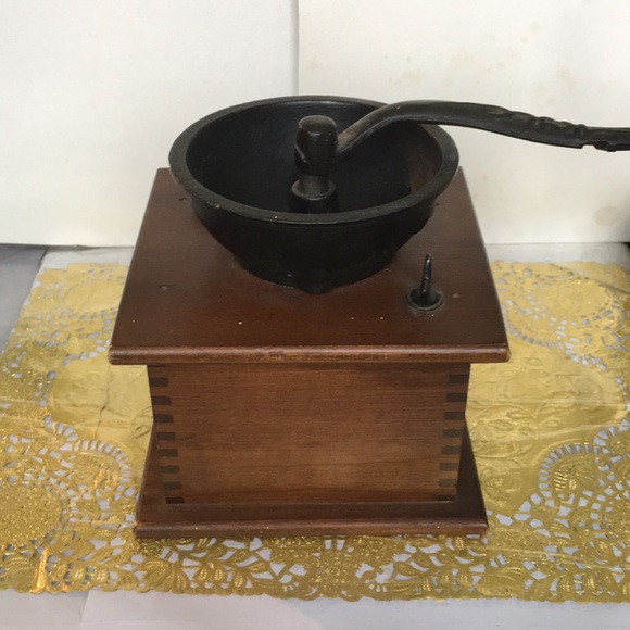 Coffee Mill/Grinder - Picture 4 of 7